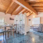 Casa Del Tiglio *