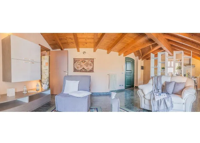 Casa Del Tiglio דירה