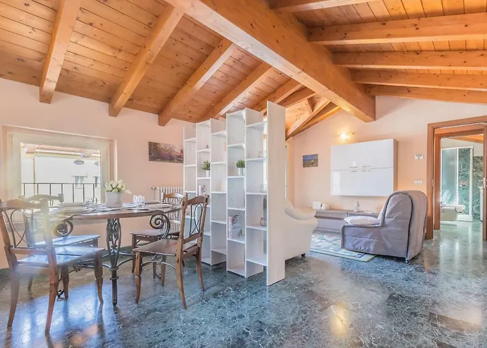Casa Del Tiglio *